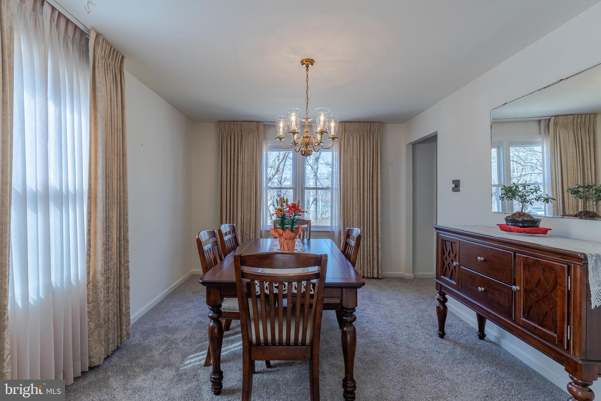 529 Glendale Road Havertown, PA 19083 - Photo 5 of 17 Gallery Image 5