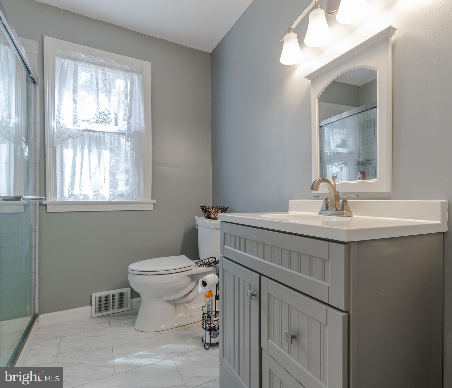 529 Glendale Road Havertown, PA 19083 - Photo 10 of 17 Gallery Image 10