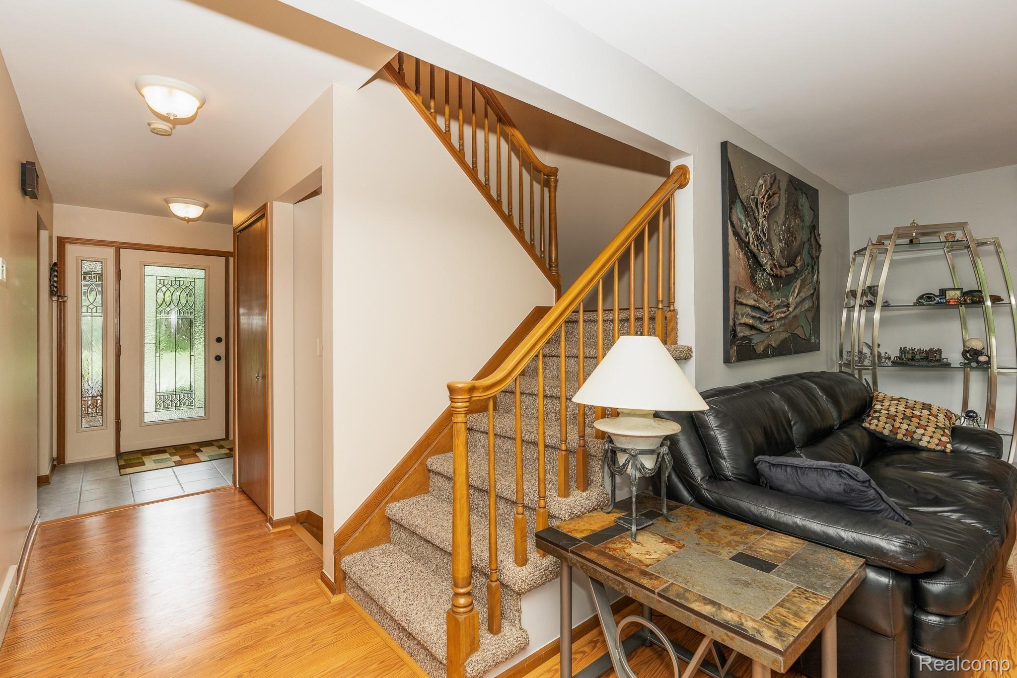 225 Brewer Road Leonard, MI 48367 - Photo 29 of 36 Brewer MLS-W038.jpg