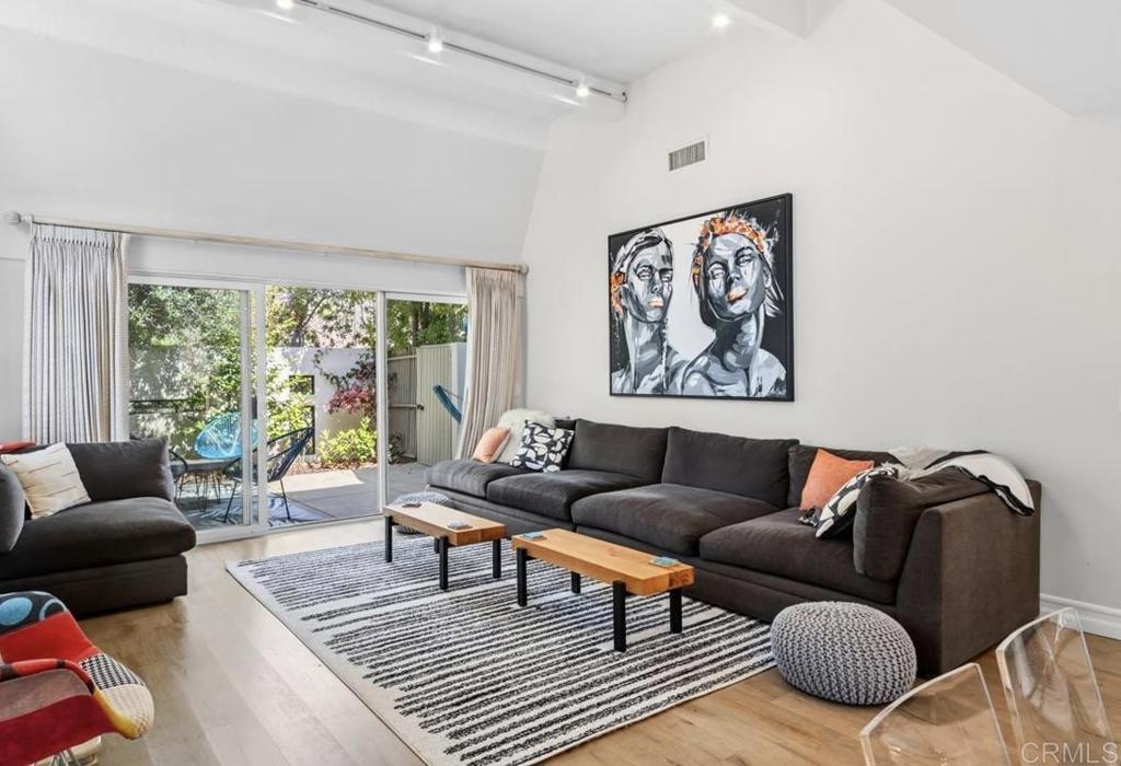 201 Via Osuna Rancho Santa Fe, CA 92091 - Photo 5 of 44