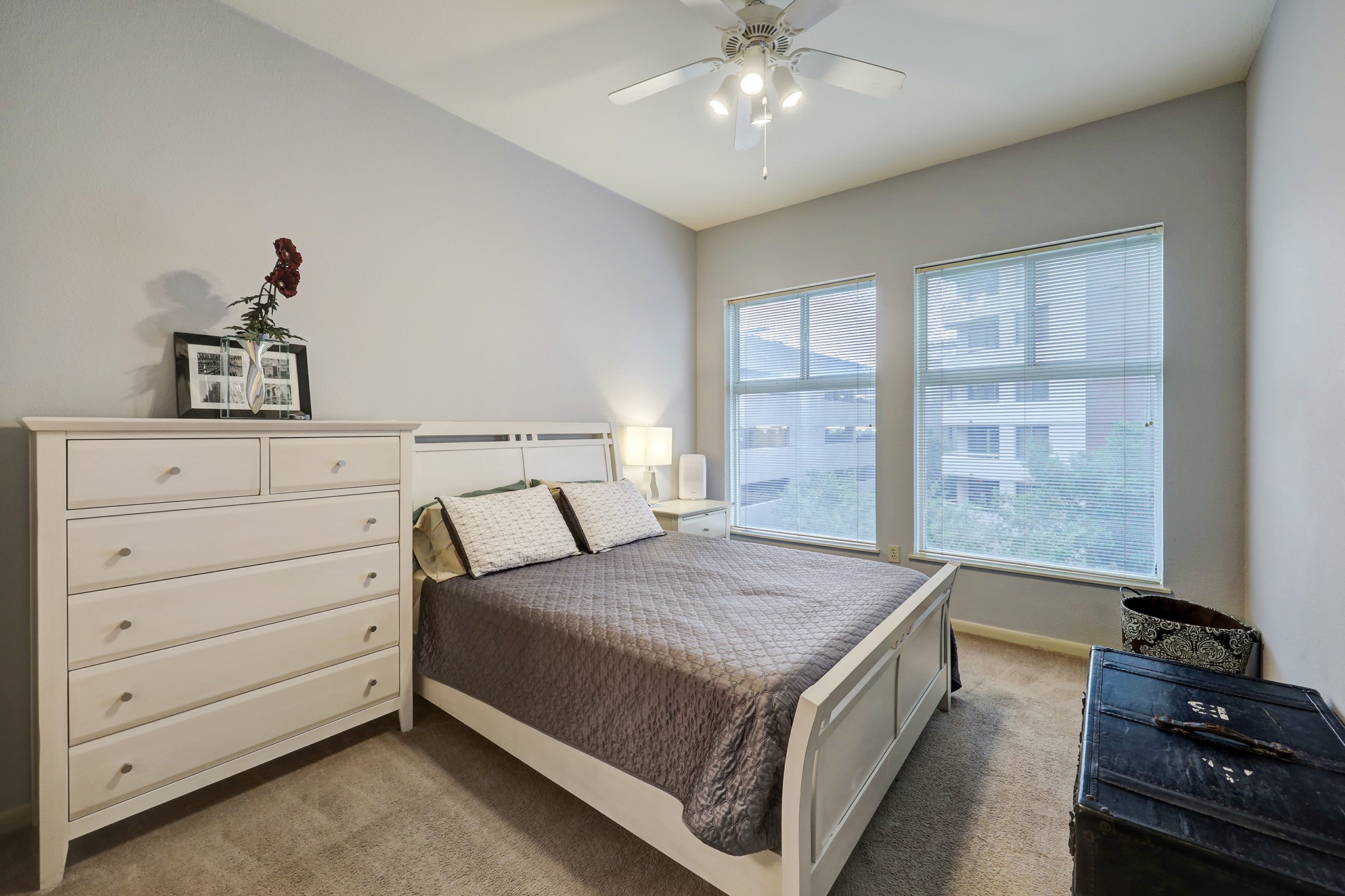 3505 Sage Road, Unit 308 Houston, TX 77056 - Photo 11 of 20 a bedroom with a bed and window