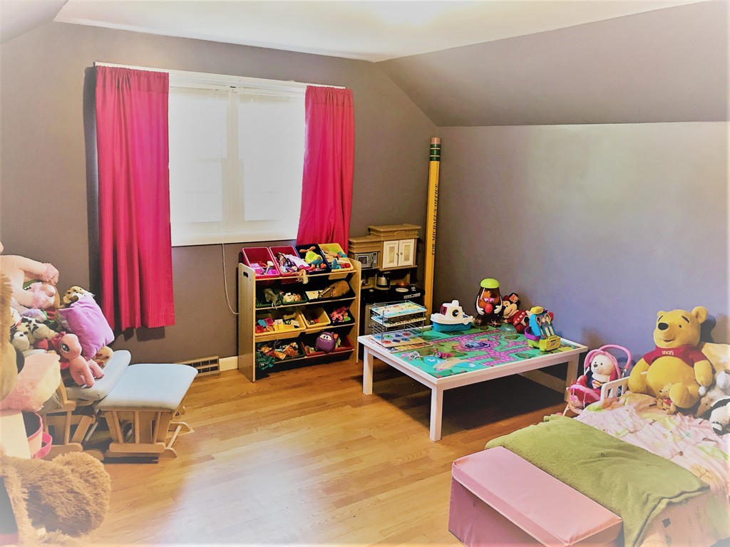 113 Granby Road South Hadley, MA 01075 - Photo 12 of 18 Gallery Image 12