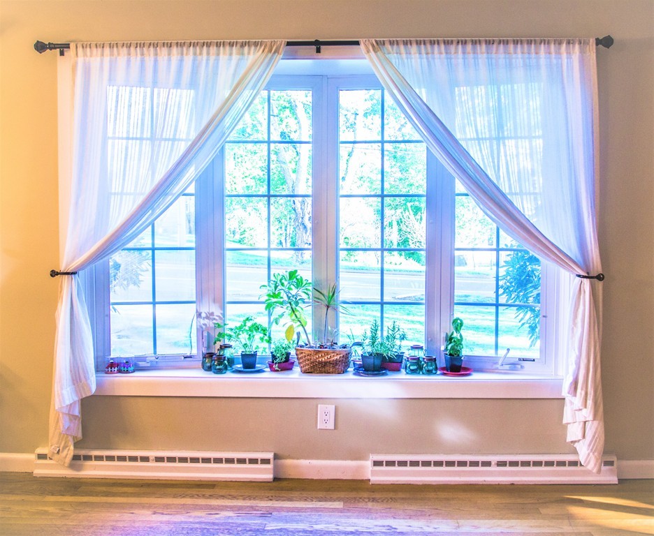 113 Granby Road South Hadley, MA 01075 - Photo 5 of 18 Gallery Image 5