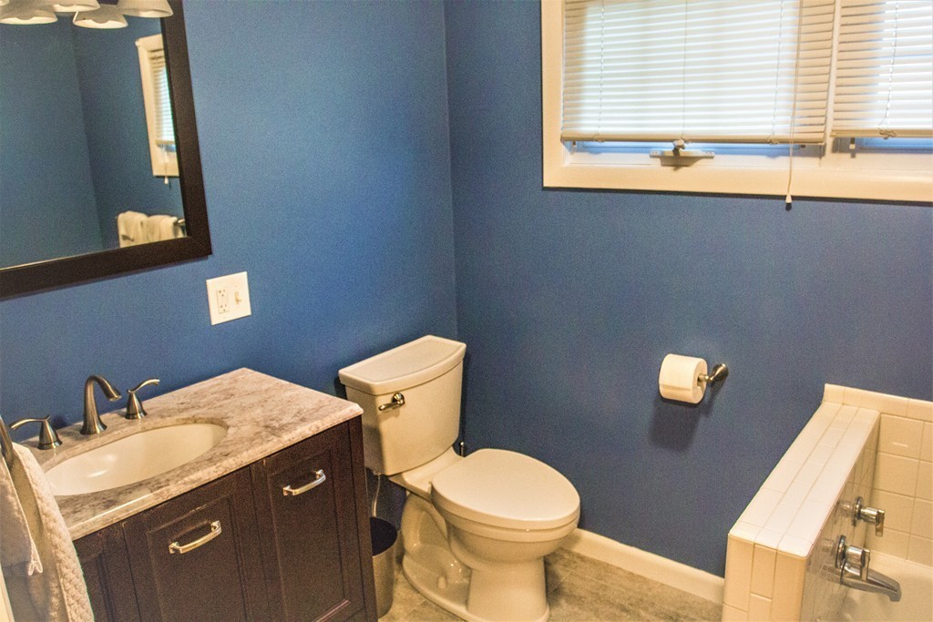 113 Granby Road South Hadley, MA 01075 - Photo 8 of 18 Gallery Image 8