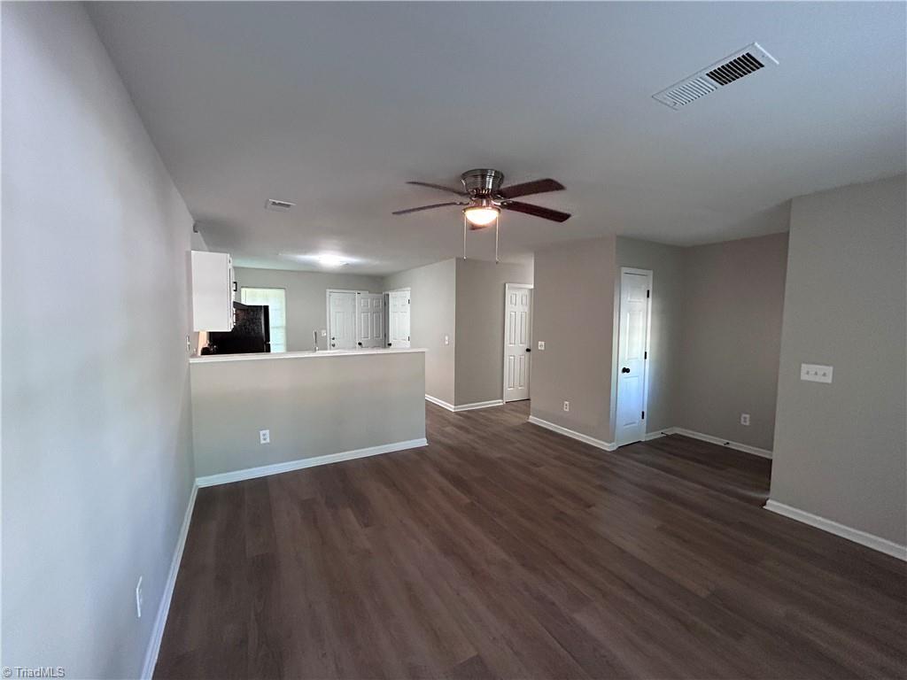 2318 Purdy Avenue High Point, NC 27260 - Photo 4 of 20