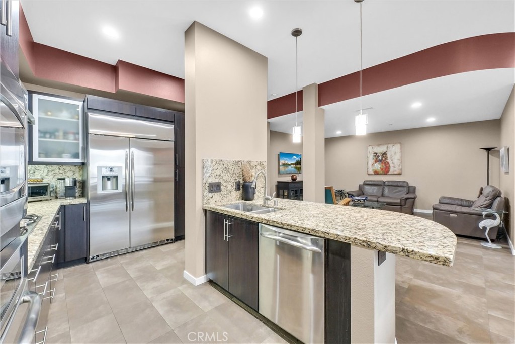 21 Gramercy, Unit 410 Irvine, CA 92612 - Photo 4 of 36