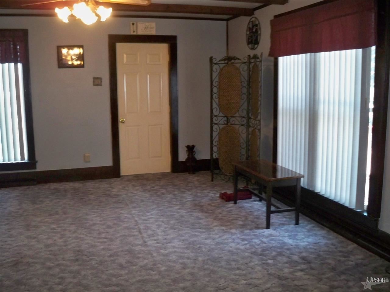 152 West Oak Street Butler, IN 46721 - Photo 23 of 28