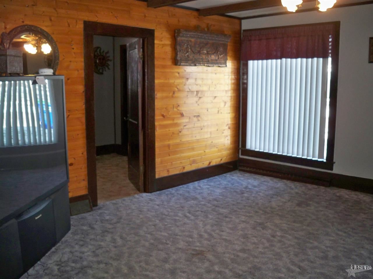 152 West Oak Street Butler, IN 46721 - Photo 24 of 28