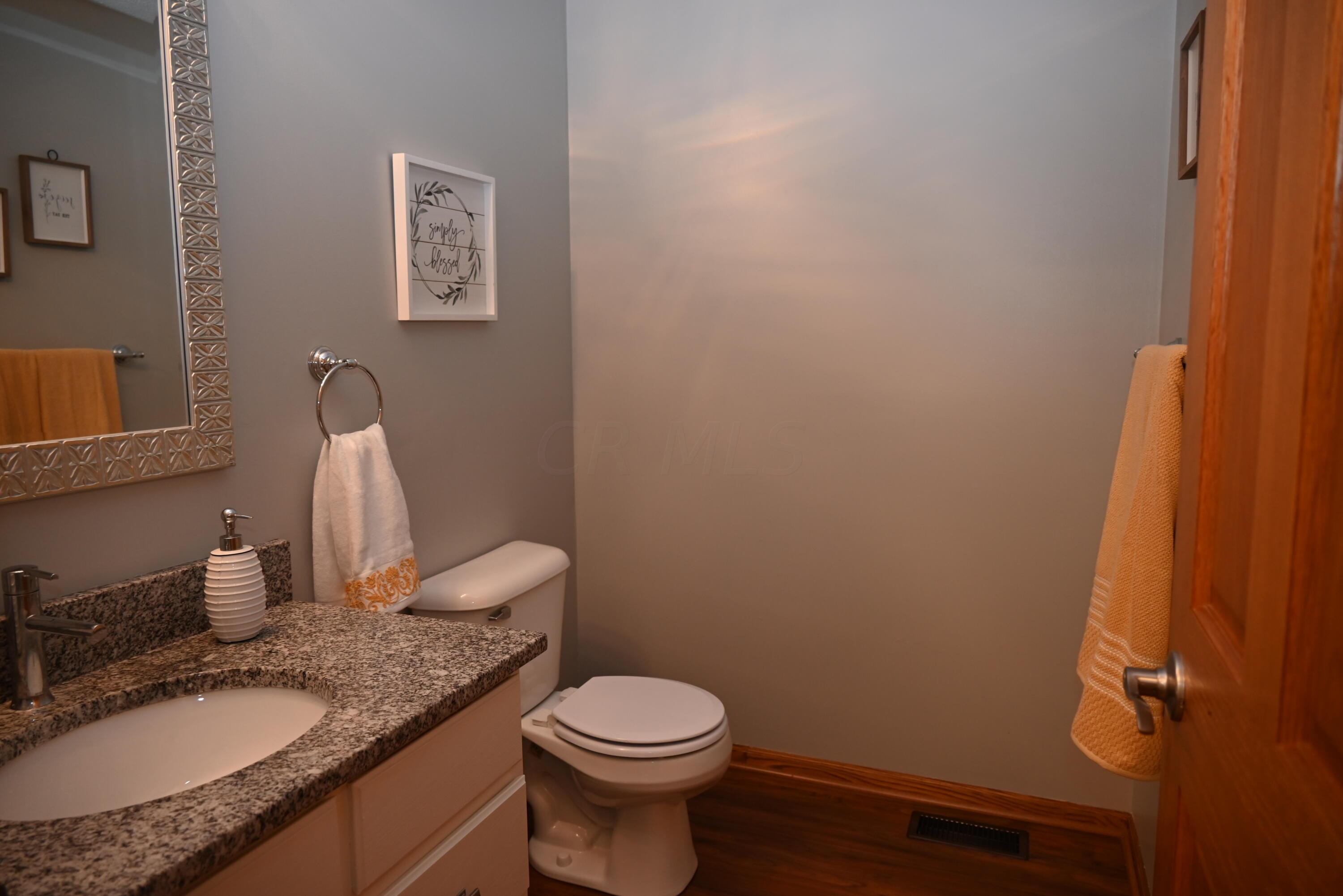 3305 Gooding Road Marion, OH 43302 - Photo 24 of 85 Half bath on main level off kitchen and garage