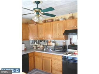 130 Garrett Road Newark, DE 19713 - Photo 4 of 12 Kitchen