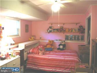 130 Garrett Road Newark, DE 19713 - Photo 10 of 12 Bedroom 4