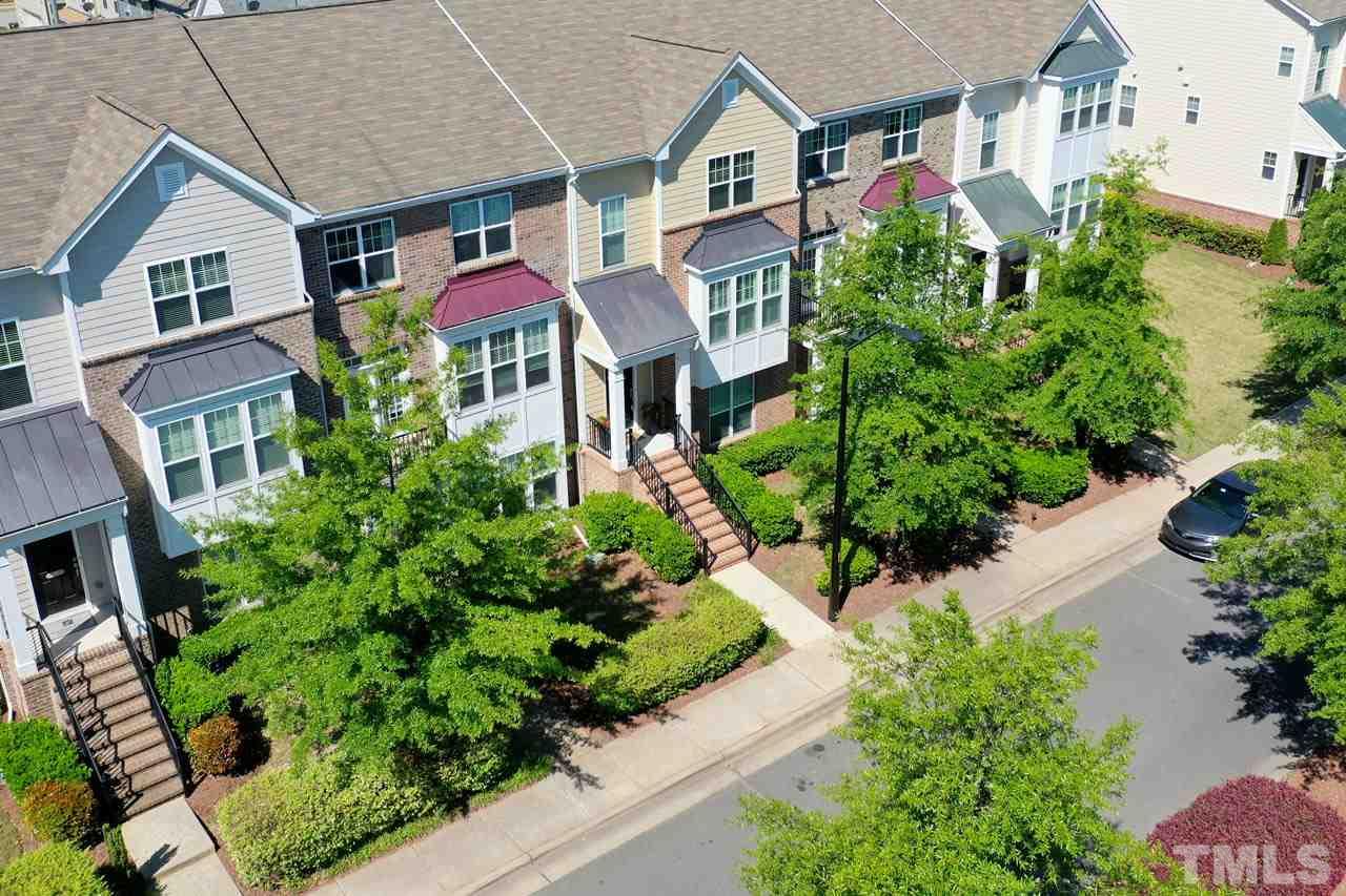 9121 Falkwood Road Raleigh, NC 27617 - Photo 3 of 30 Gallery Image 3