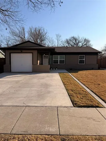 $305,000 | 1529 Daniel Drive, Arlington, TX 76010