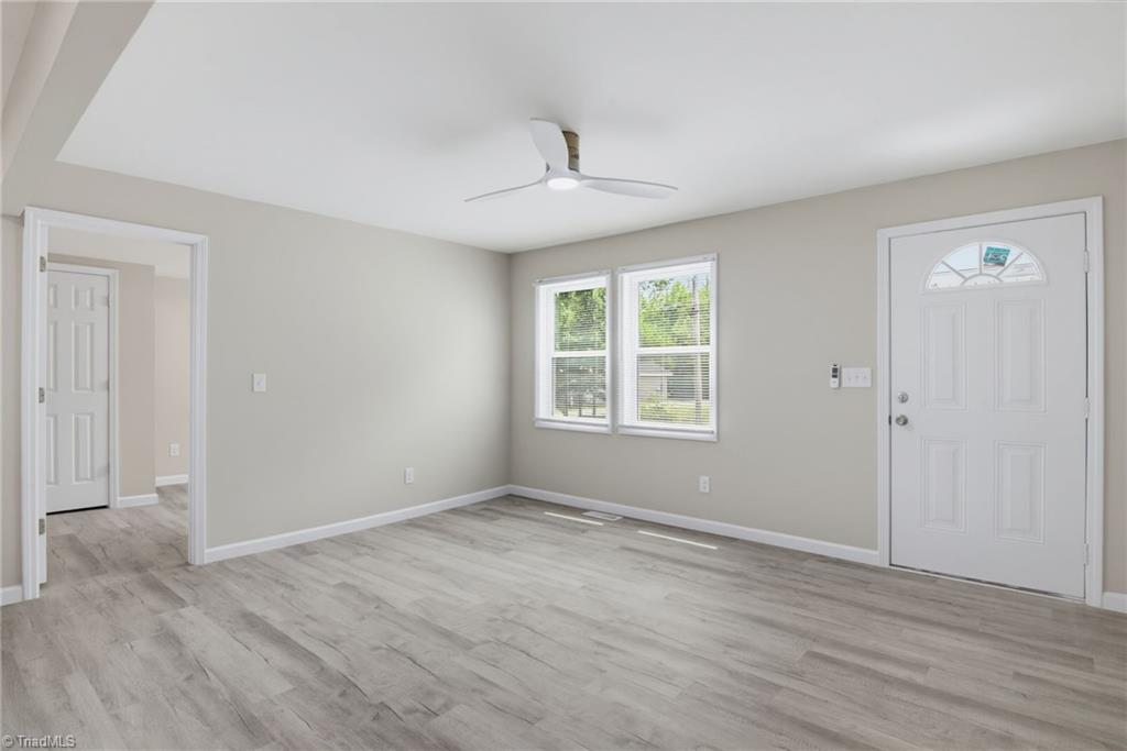 509 Hines Street High Point, NC 27260 - Photo 5 of 24