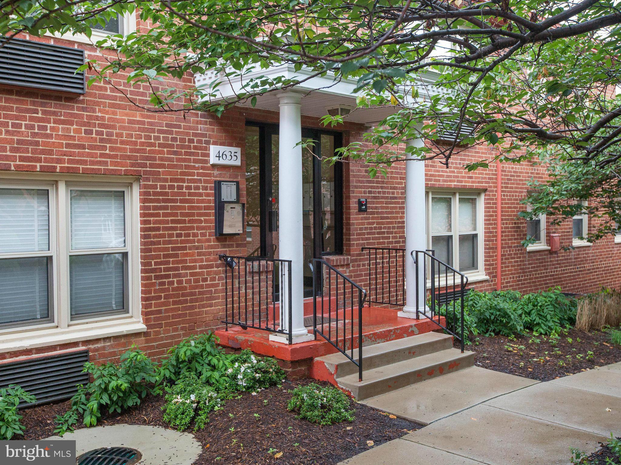 4635 20th Road North, Unit 9 Arlington, VA 22207 - Photo 1 of 29 Exterior (Front)