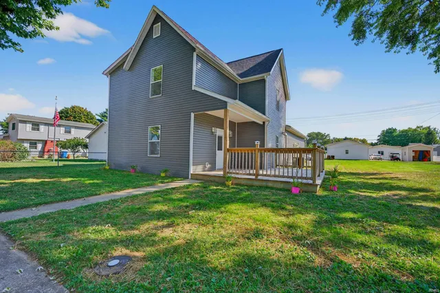 $279,900 | 117 West North F Street, Gas City, IN 46933