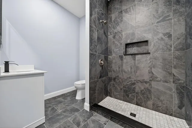 $279,900 | 117 West North F Street, Gas City, IN 46933