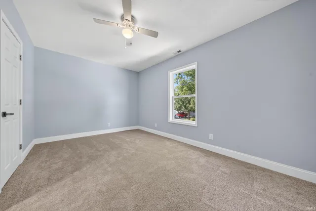 $279,900 | 117 West North F Street, Gas City, IN 46933