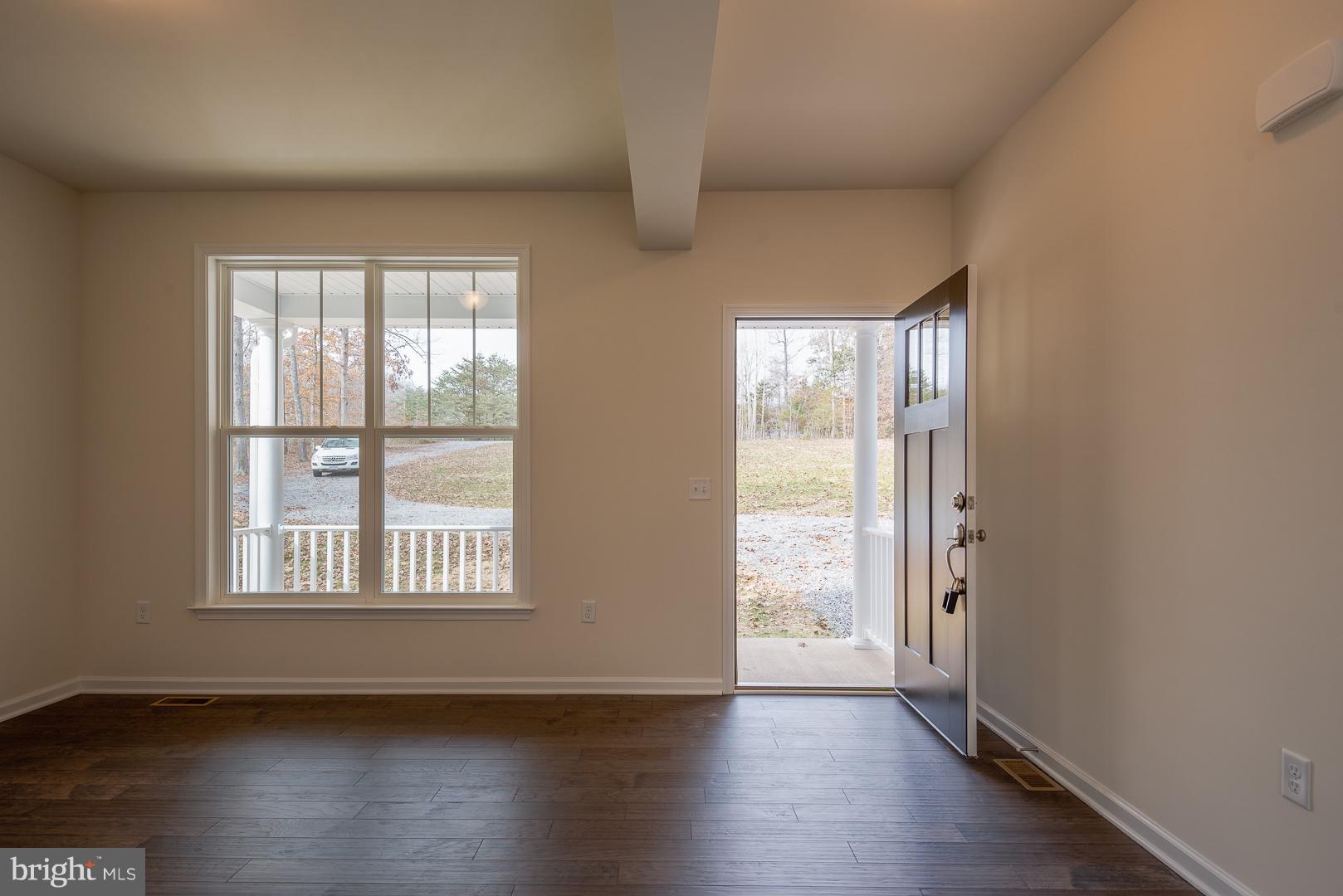 6121 Bills Road Mineral, VA 23117 - Photo 9 of 29 Interior (General)