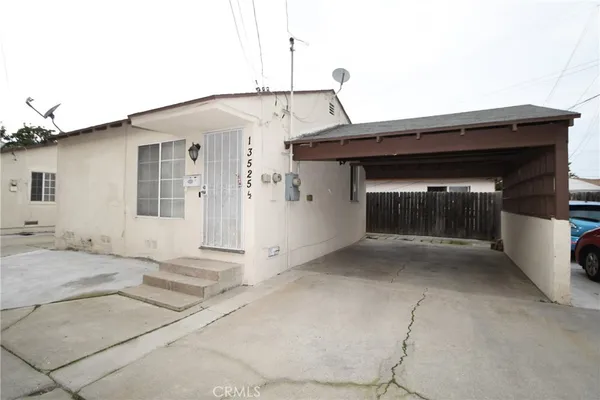 a view of a house with a sink and roof