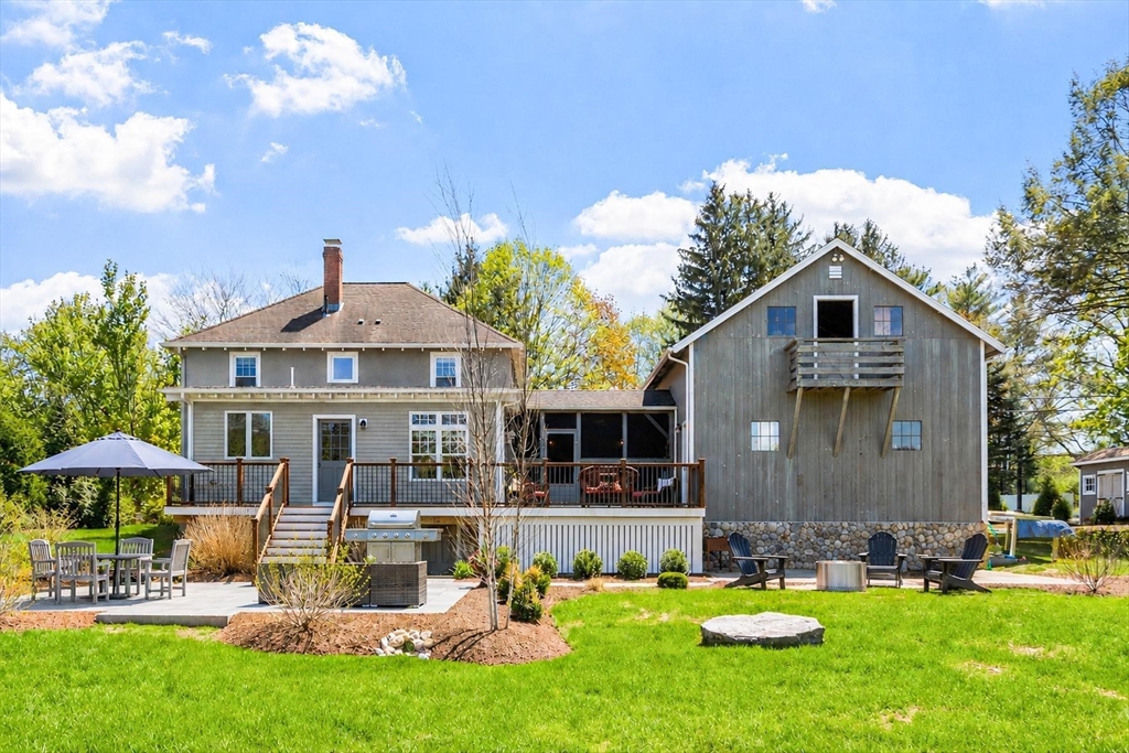 696 Main Street Concord, MA 01742 - Photo 3 of 37