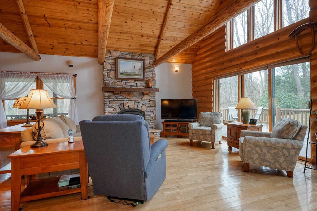 106 Baldwinville Road Phillipston, MA 01331 - Photo 10 of 39 Gallery Image 10