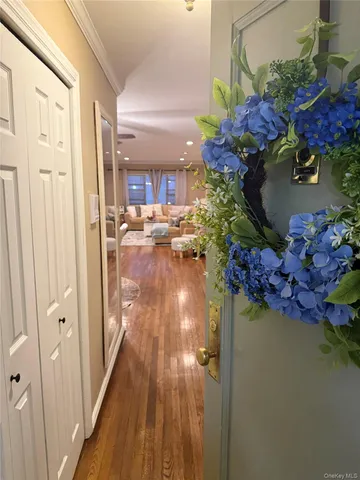 a view of a entryway