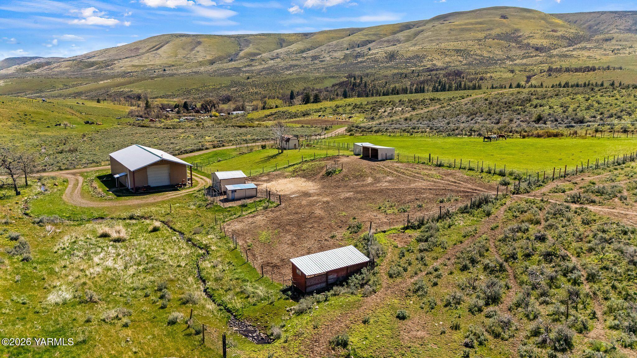 2131 South Fork Road Yakima, WA 98903 - Photo 48 of 51 14_2131 South Fork Rd Aerials-14