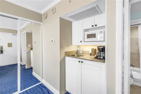 $340,000 | 5500 Gulf Boulevard, Unit 6248, St. Pete Beach, FL 33706