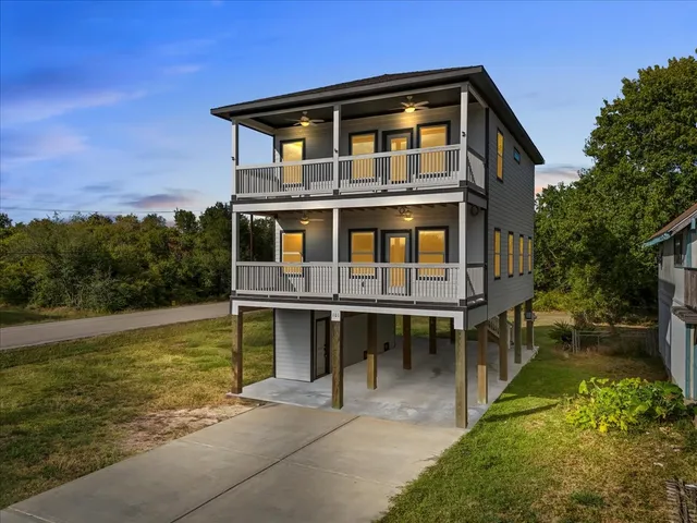 $303,500 | 101 Grove Street, La Porte, TX 77571