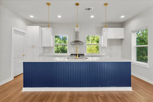 $303,500 | 101 Grove Street, La Porte, TX 77571