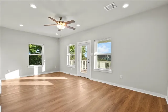 $303,500 | 101 Grove Street, La Porte, TX 77571