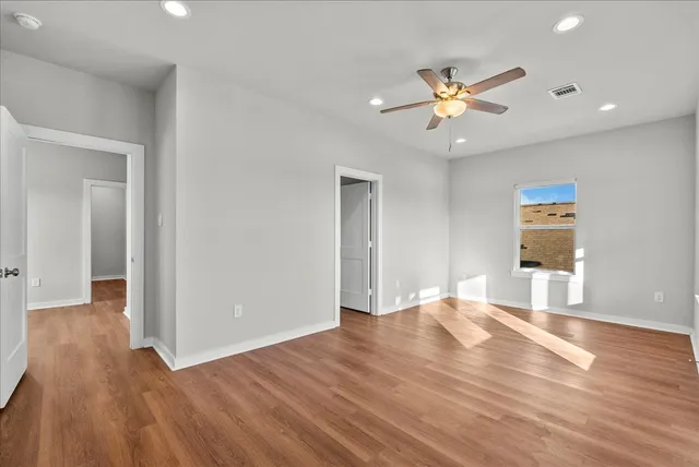 $303,500 | 101 Grove Street, La Porte, TX 77571