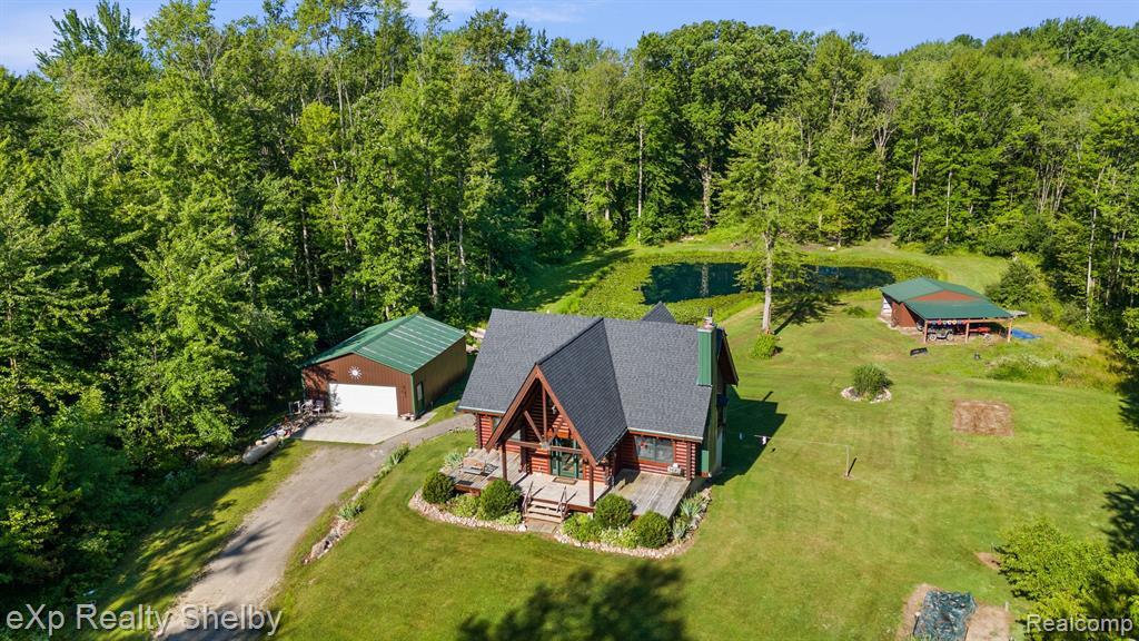 5697 Gleason Road Emmett, MI 48022 - Photo 3 of 62