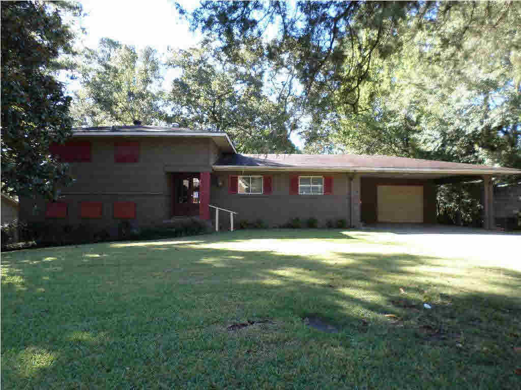 2429 Nottingham Road Jackson, MS 39211 - Photo 1 of 19 Photo 1