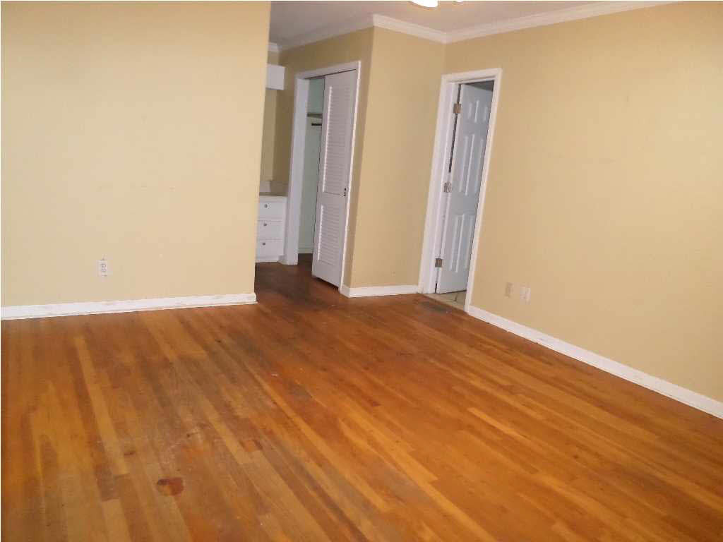 2429 Nottingham Road Jackson, MS 39211 - Photo 13 of 19 Master BR