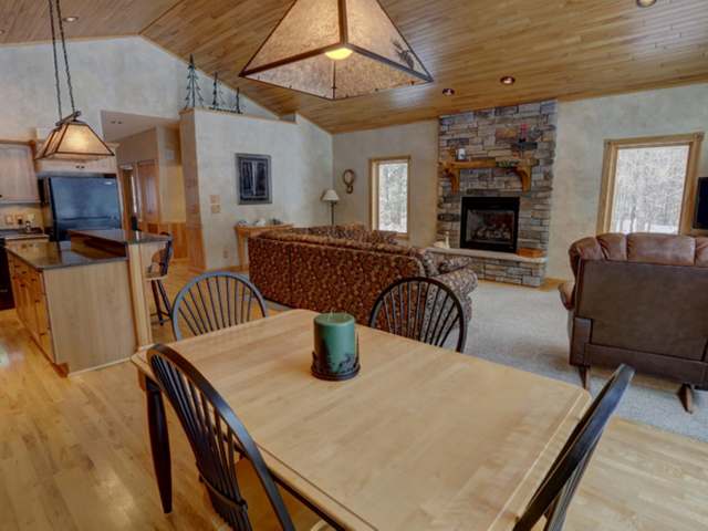 4400 Rosalie Lane Rhinelander, WI 54501 - Photo 3 of 29 Gallery Image 3