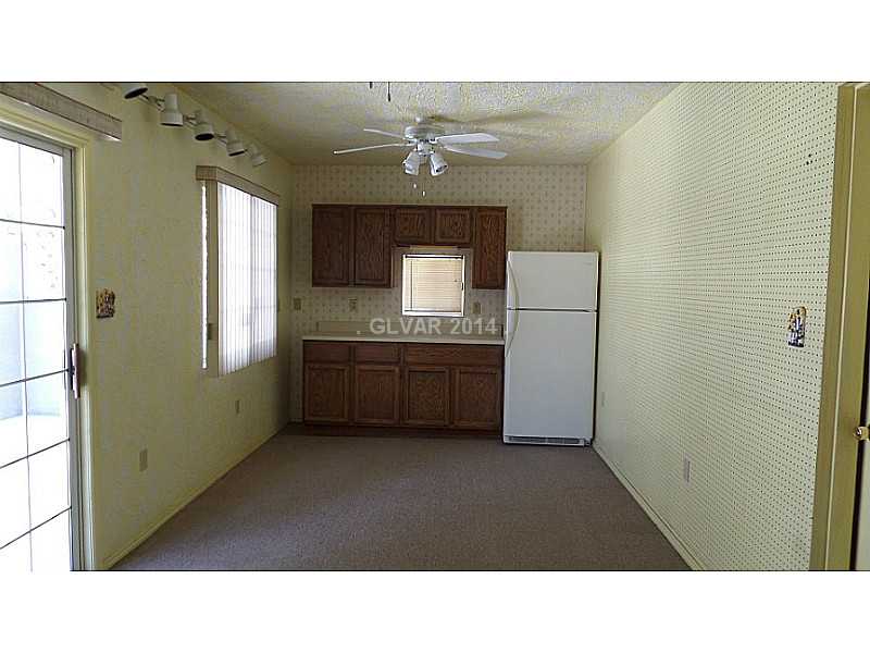 3733 Berkeley Street Logandale, NV 89021 - Photo 10 of 16 Other. Sunroom