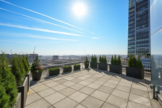 $5,200,000 | 500 Atlantic Avenue, Unit 21H, Boston, MA 02210