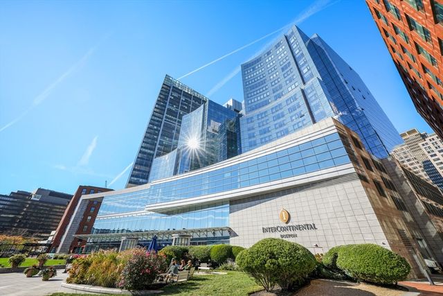 $5,200,000 | 500 Atlantic Avenue, Unit 21H, Boston, MA 02210