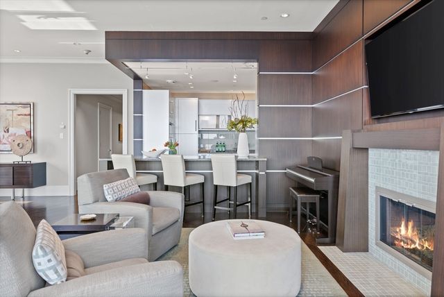 $5,200,000 | 500 Atlantic Avenue, Unit 21H, Boston, MA 02210