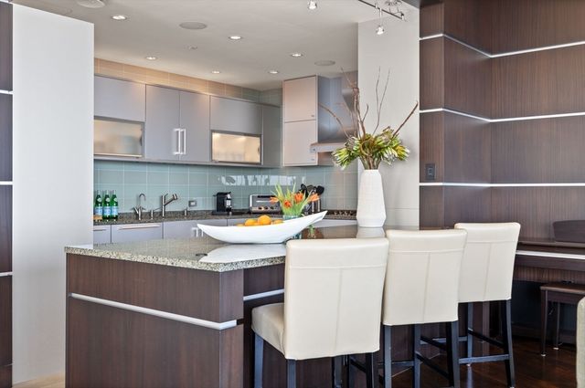 $5,200,000 | 500 Atlantic Avenue, Unit 21H, Boston, MA 02210