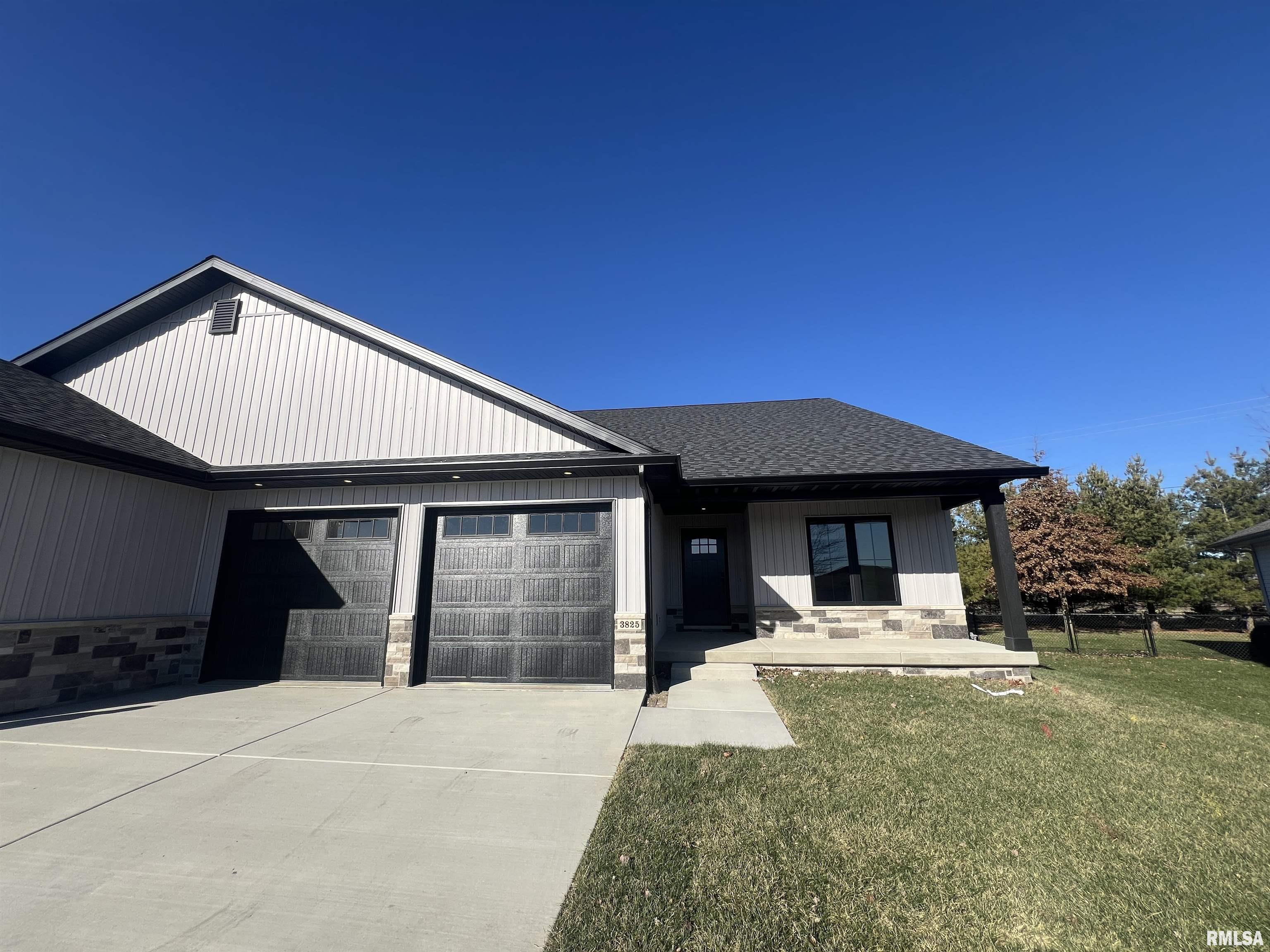 3825 Sugar Loaf Drive Springfield, IL 62711 - Photo 1 of 13 Gallery Image 1