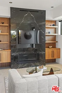 $2,350,000 | 212 Bay Street, Unit 101, Santa Monica, CA 90405