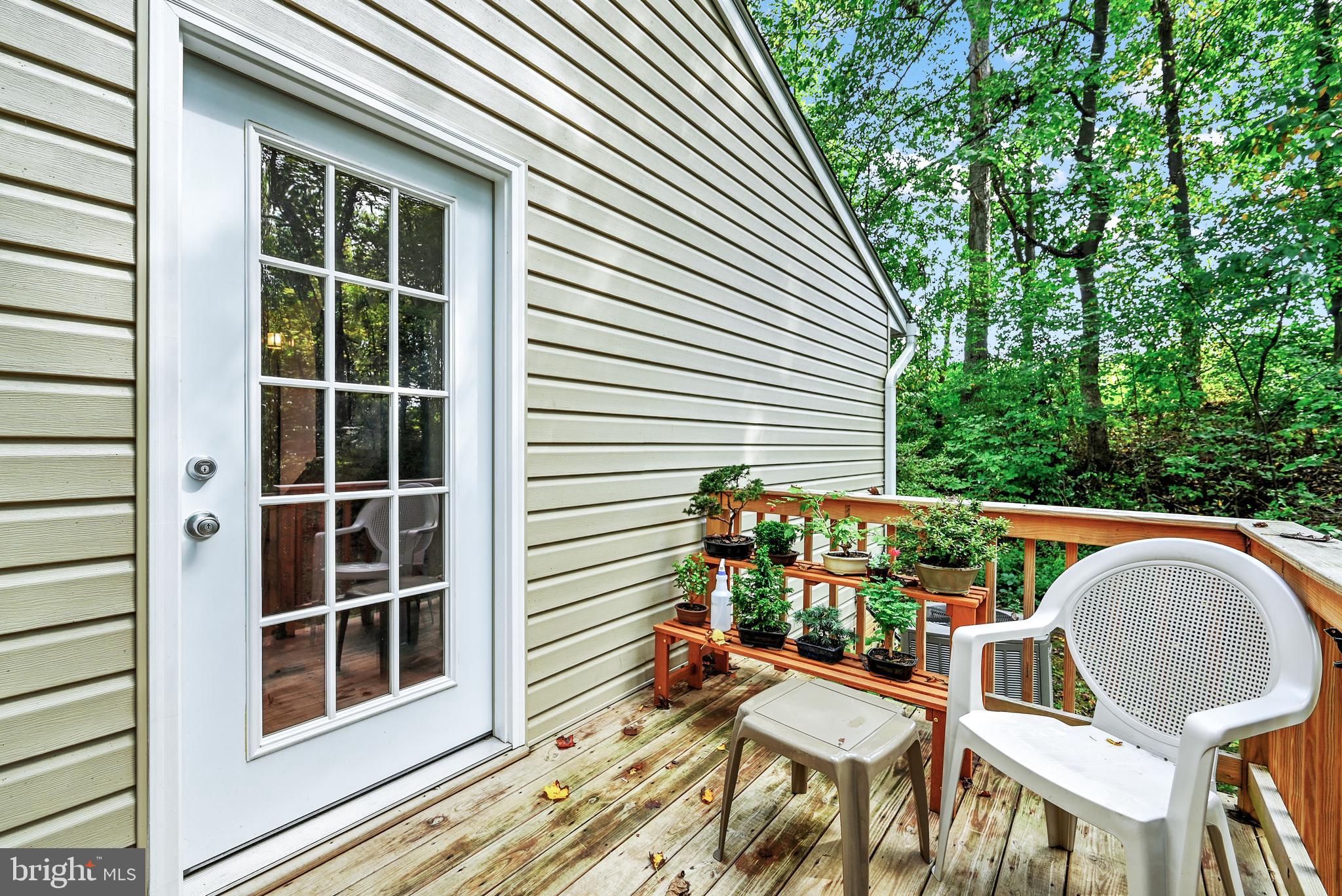 4685 Geeting Road Westminster, MD 21158 - Photo 27 of 36 door to side deck