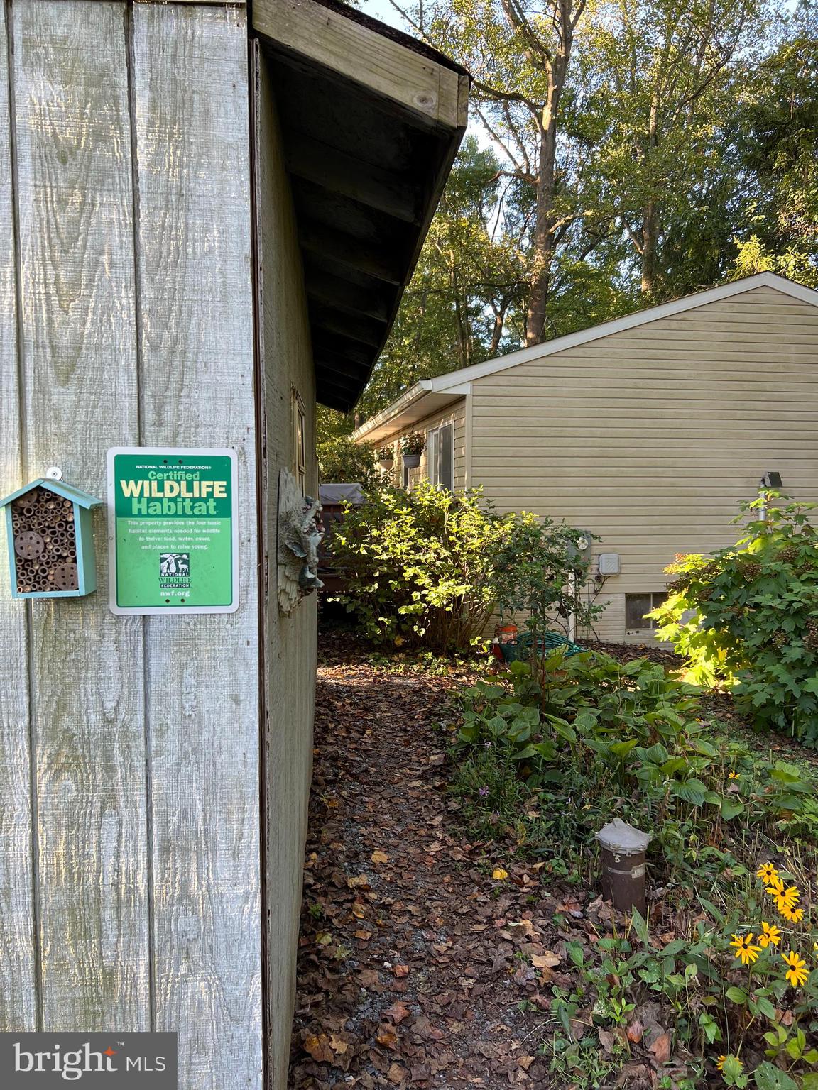 4685 Geeting Road Westminster, MD 21158 - Photo 33 of 36 Walkway beside garage to back deck