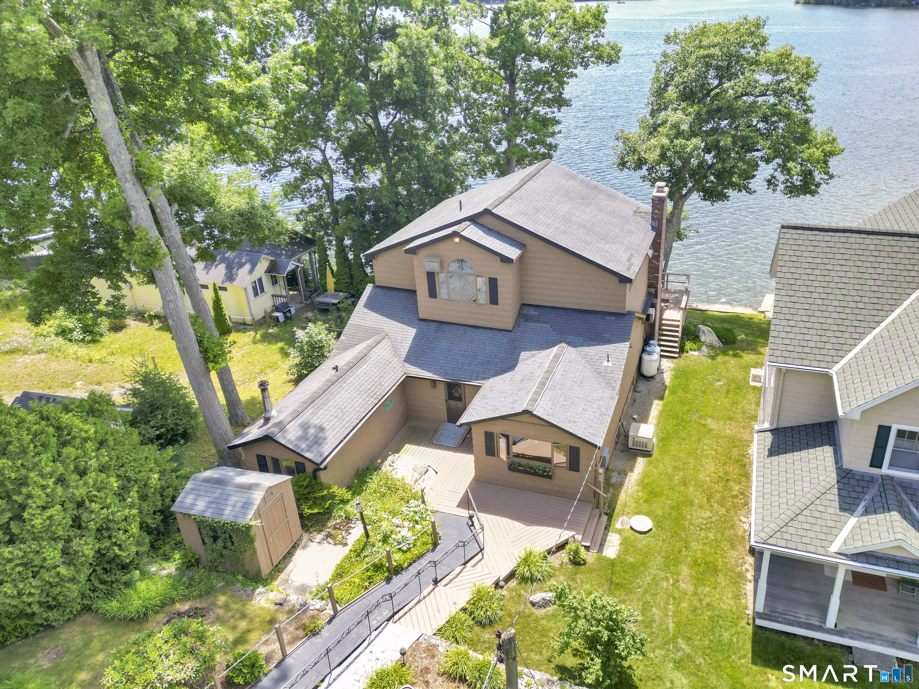 53 Meeks Point Road East Hampton, CT 06424 - Photo 3 of 34