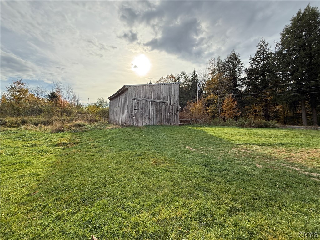 11033 Francis Road Remsen, NY 13438 - Photo 23 of 32
