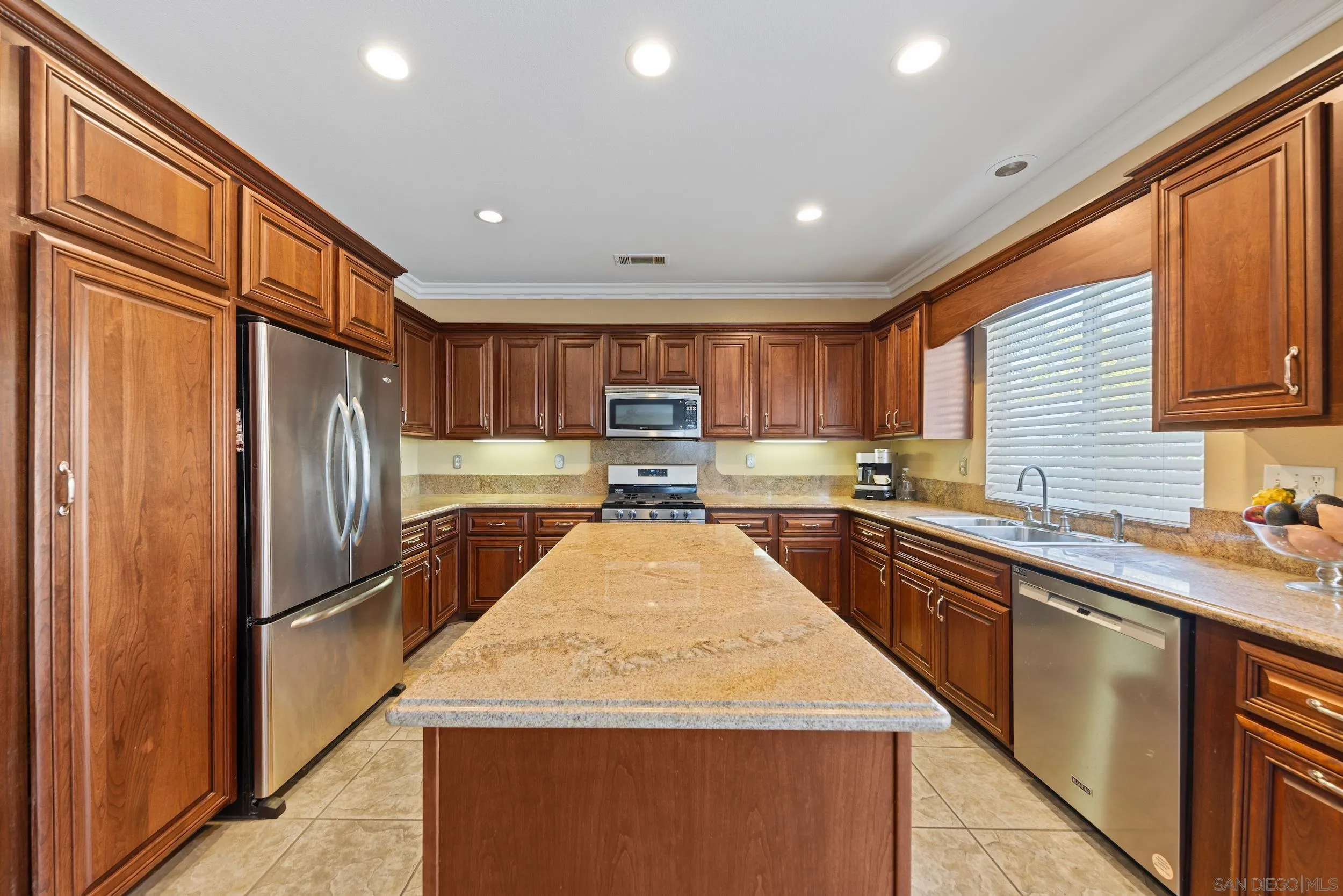 32887 Willow Bay Road Wildomar, CA 92595 - Photo 8 of 25 Gallery Image 8