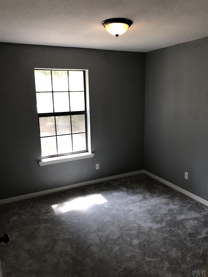 5577 Northrop Road Milton, FL 32570 - Photo 14 of 18 Gallery Image 14
